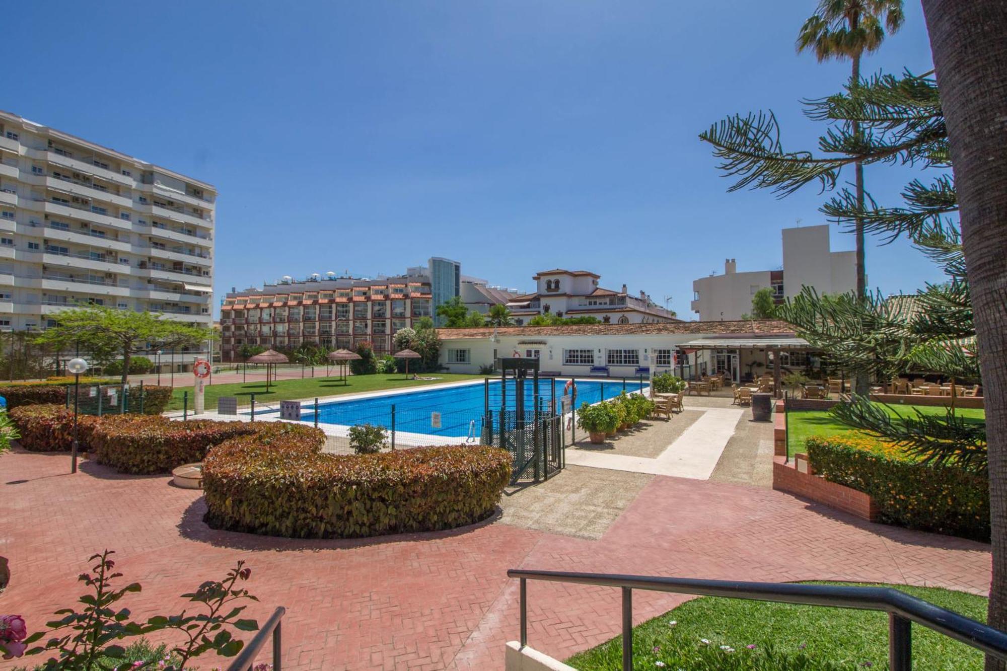 Carihuela Palace 418 By Ivi Real Estate Apartment Torremolinos