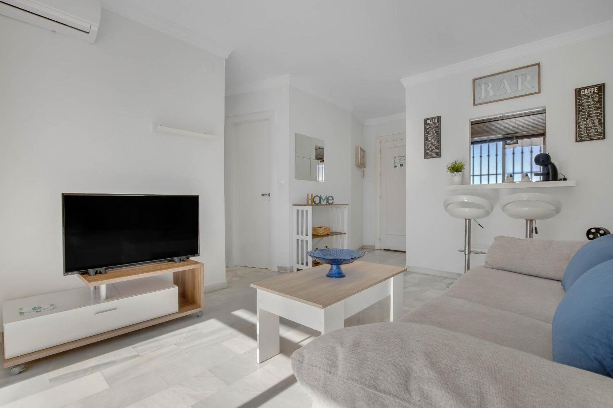 Erisa 68 By Ivi Real Estate Apartment *