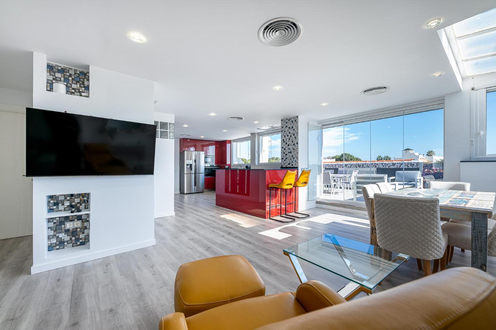 Apartment With Terrace Attic Views Torremolinos