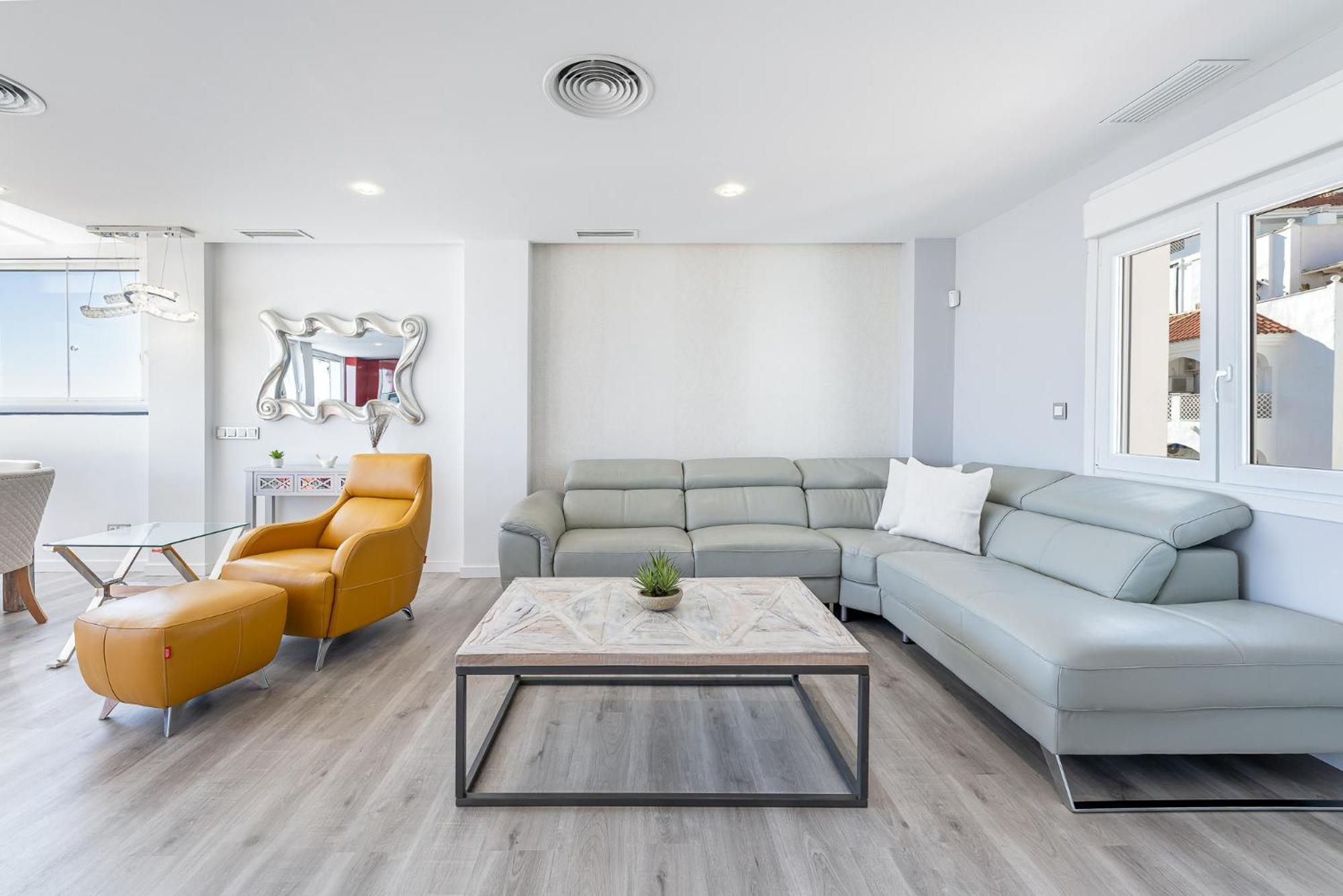 With Terrace Attic Views *