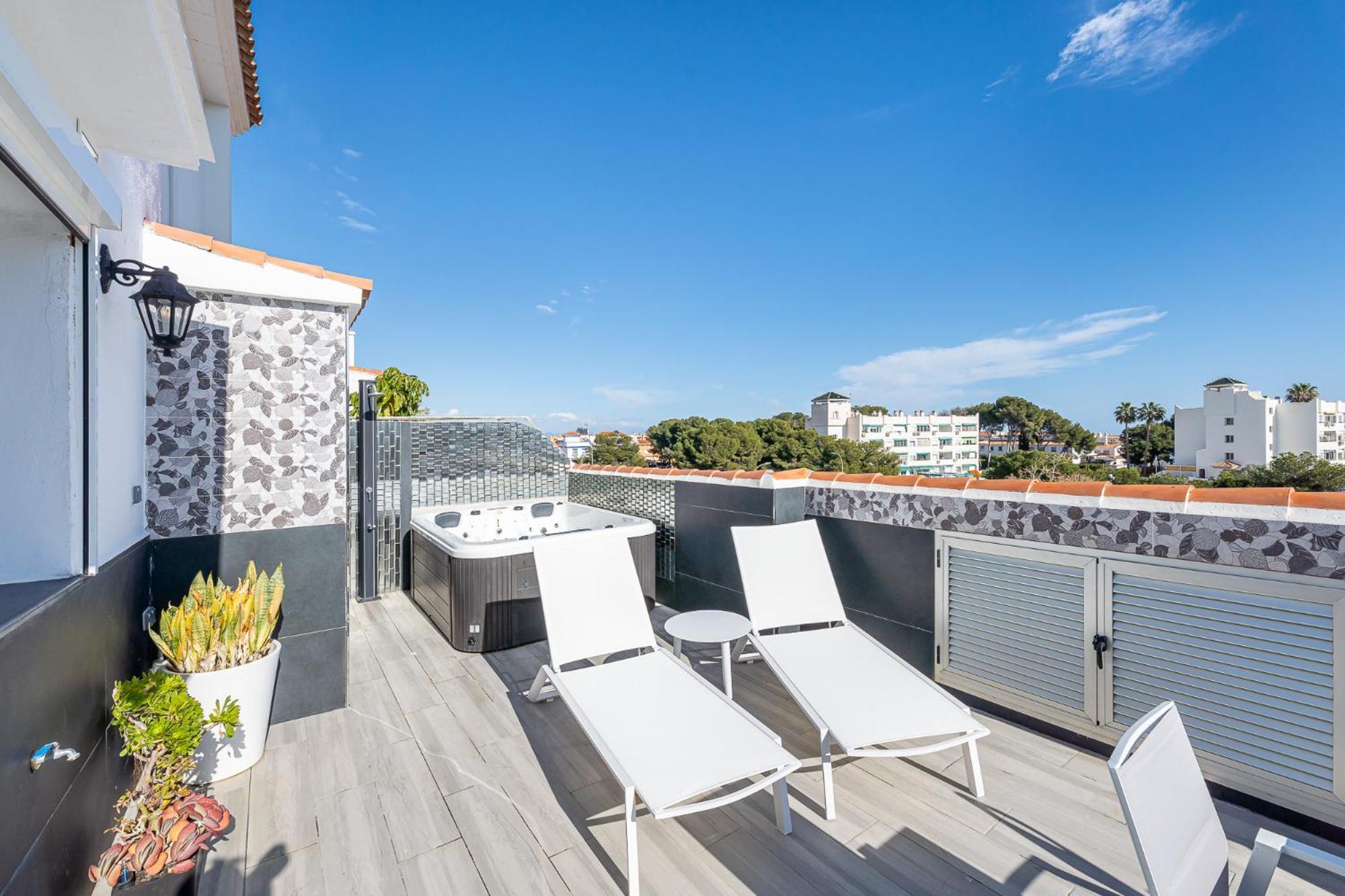 With Terrace Attic Views * Torremolinos