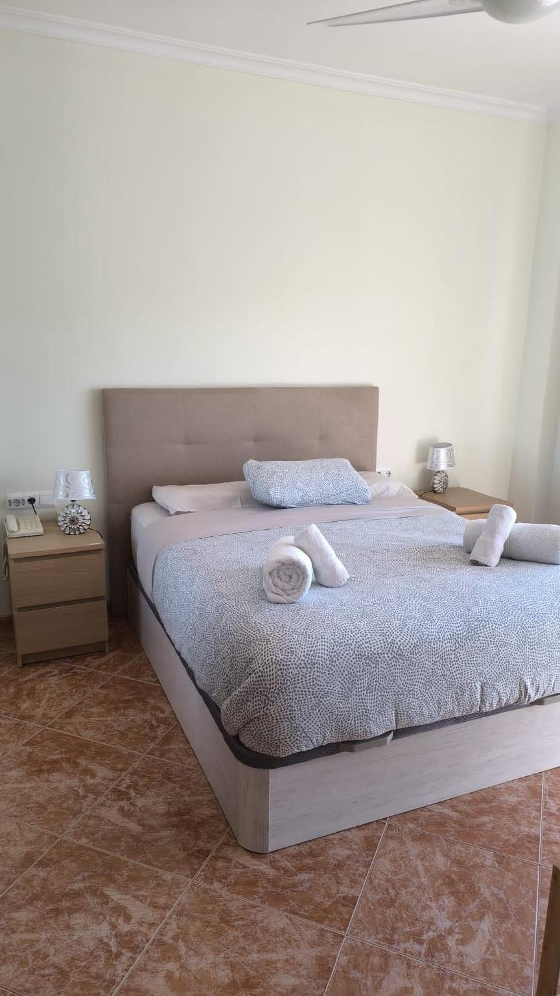 Apartment La Roca-mediterraneo Views, 8th Floor-new Kitchen- Pool- Parking-air Conditioning, Ceiling Fans & Free Wifi