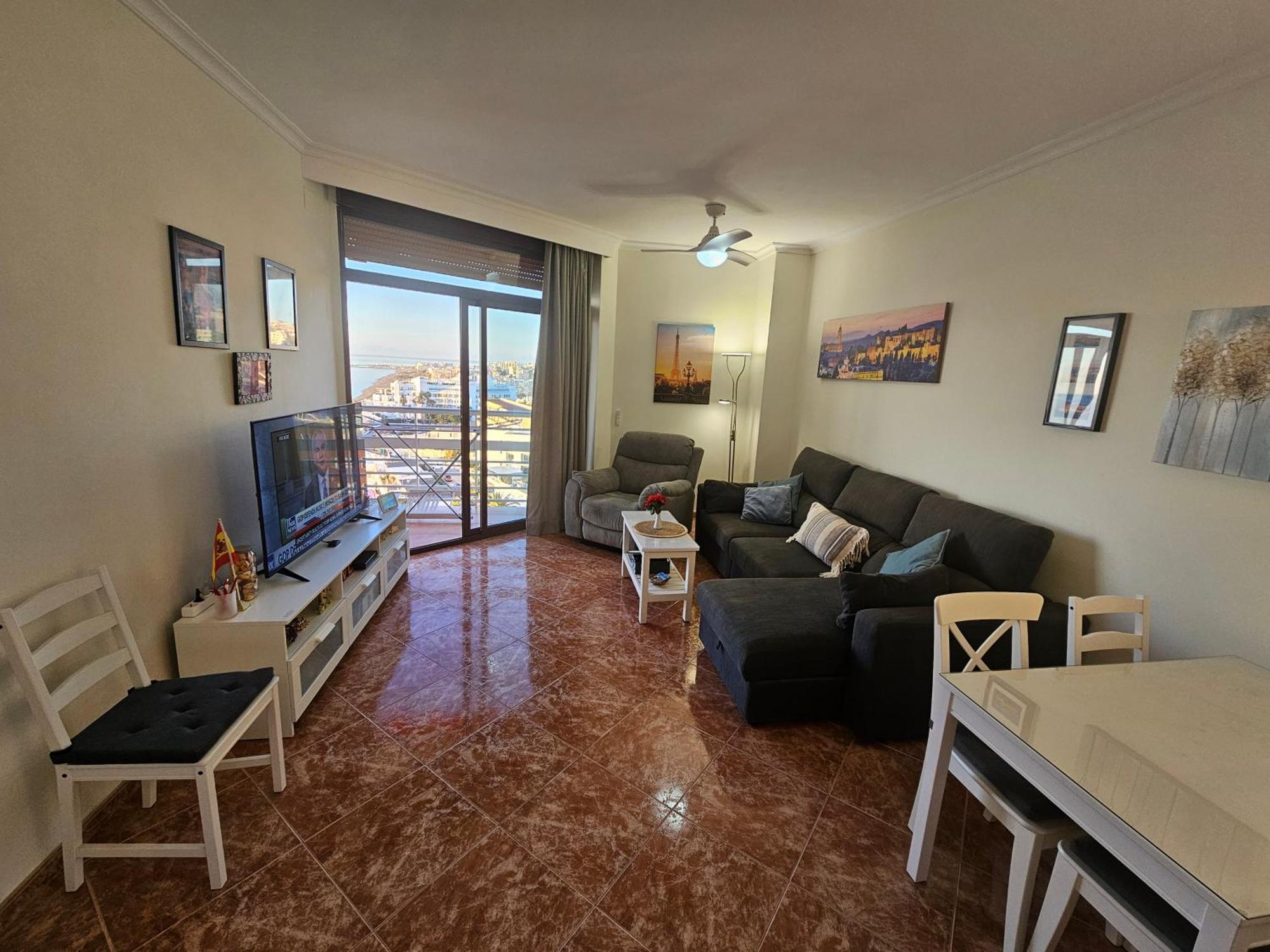 La Roca-mediterraneo Views, 8th Floor-new Kitchen- Pool- Parking-air Conditioning, Ceiling Fans & Free Wifi Apartment *