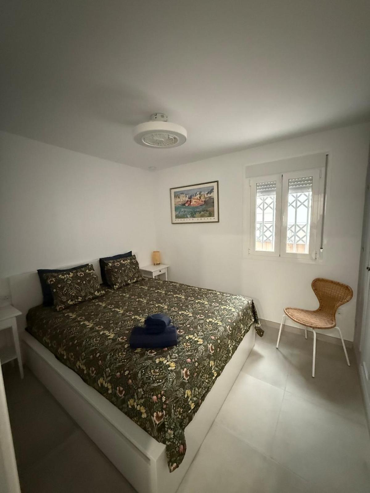 Comfortable Spacious Flat Near Station Apartment *