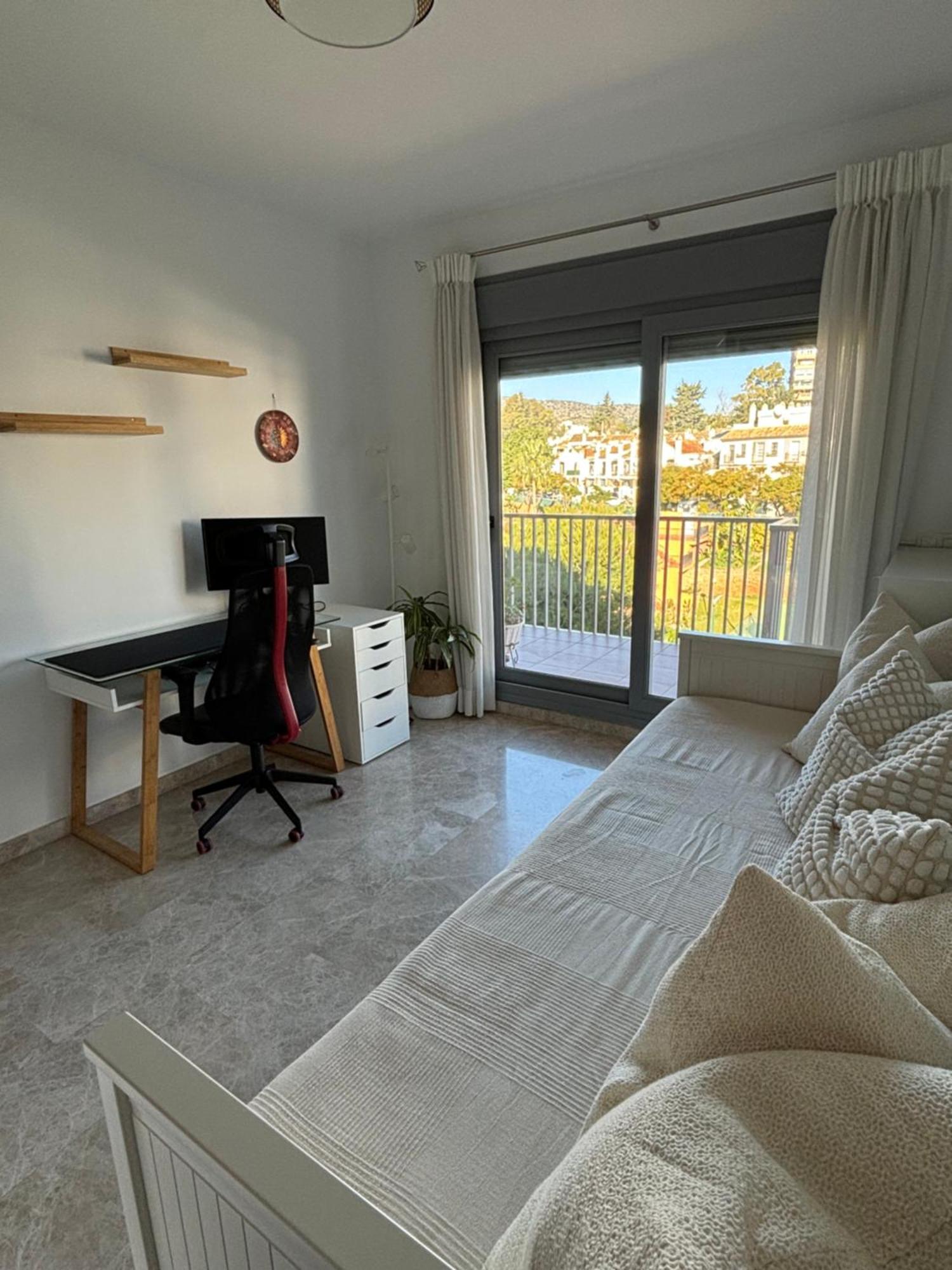 Con Piscina En Playamar Apartment Torremolinos