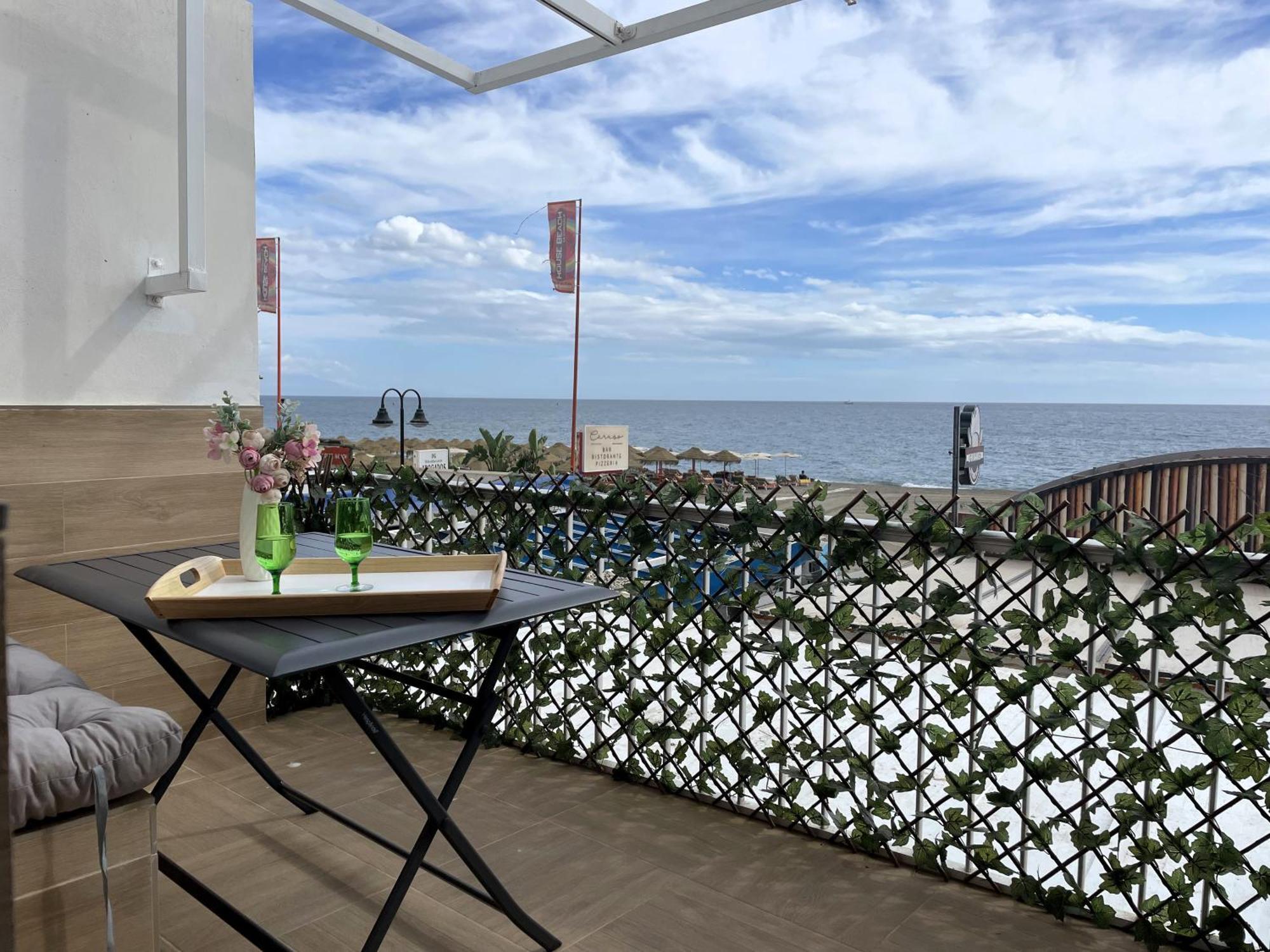 Calma Carihuela - 10 Metros De La Playa Torremolinos
