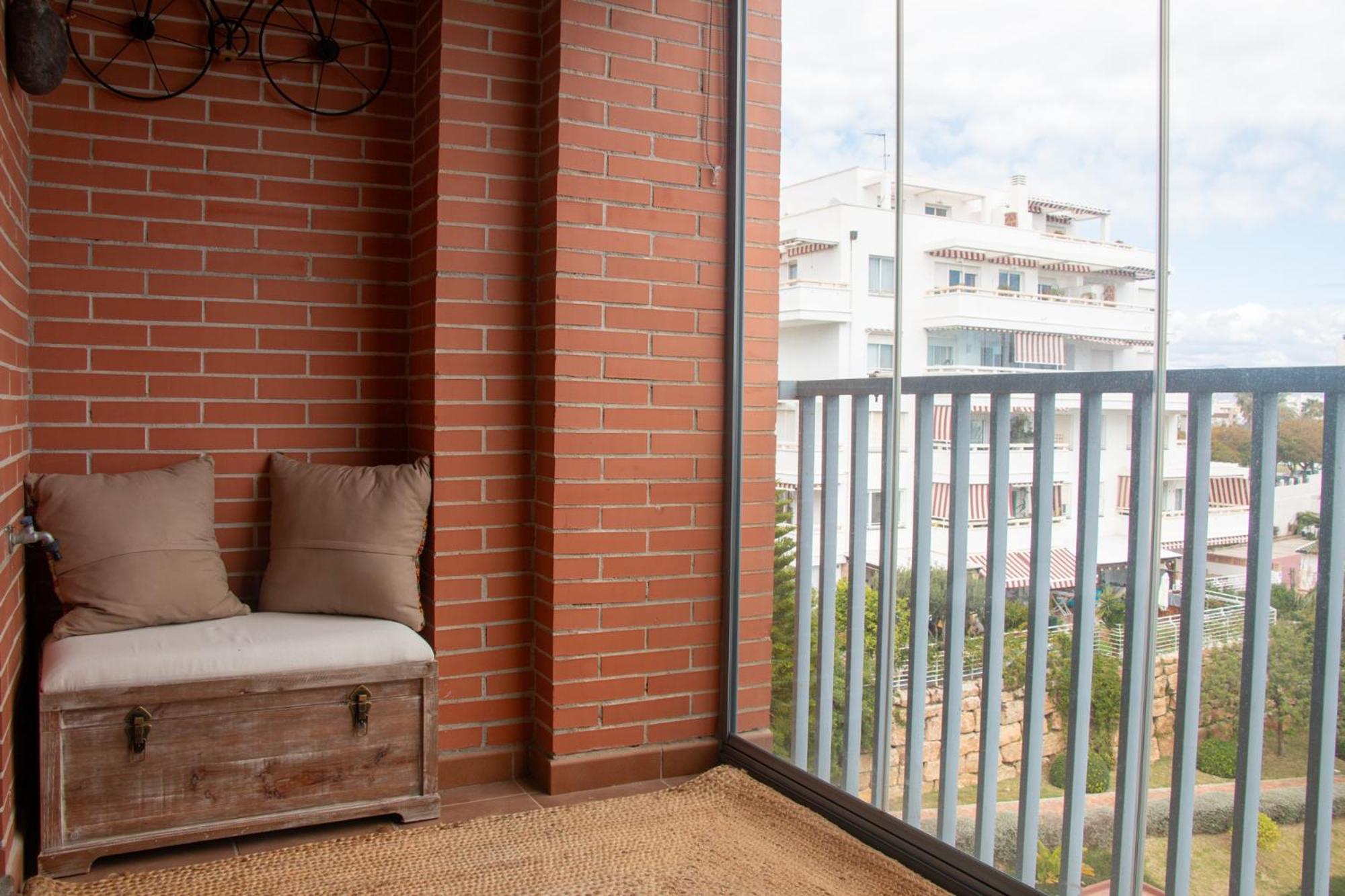 Con Piscina En Playamar Torremolinos
