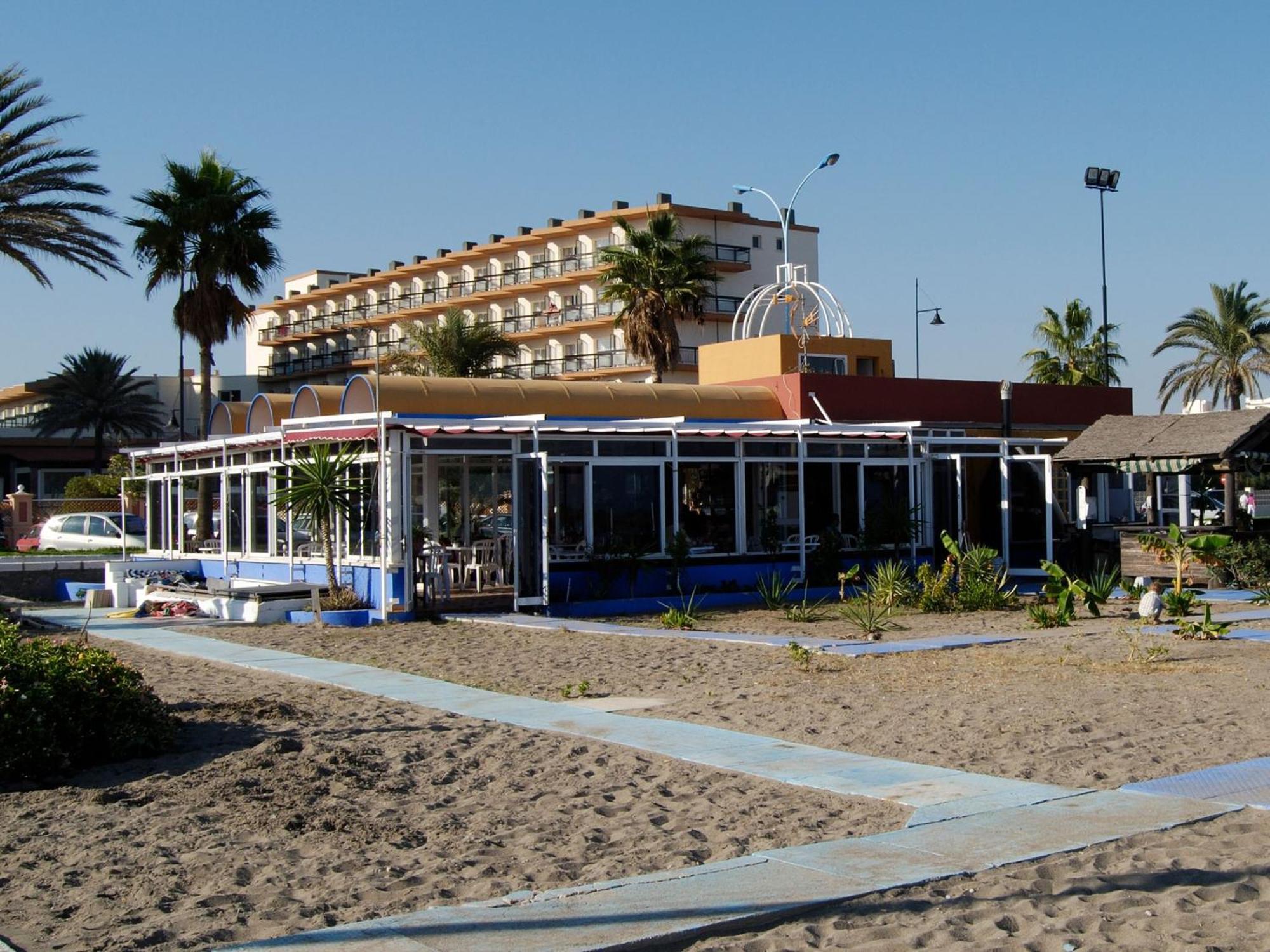 Apartment Playamar, Torremolinos, Beautiful By The Sea *