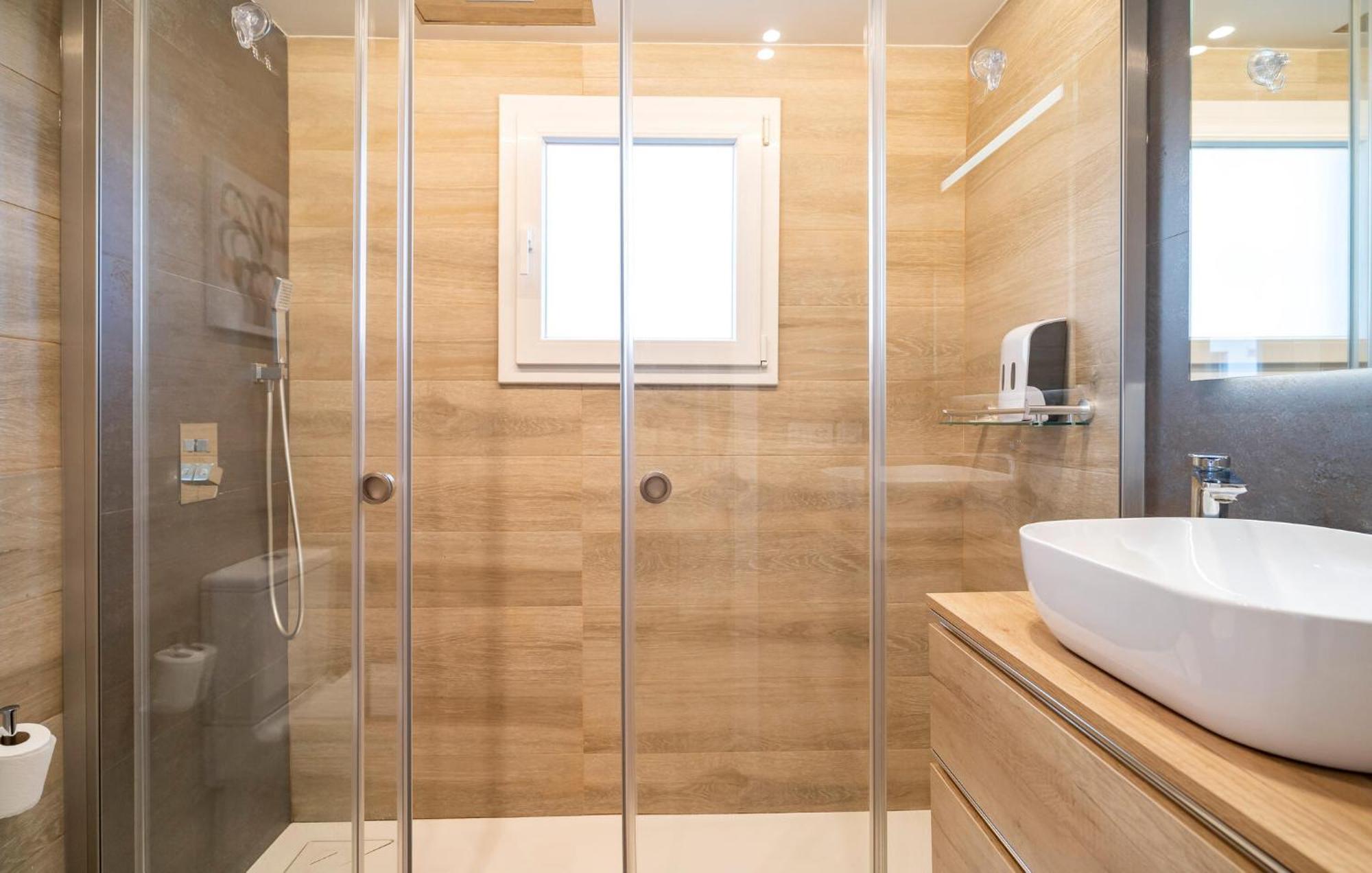 Appartement 2 Bedroom Amazing In