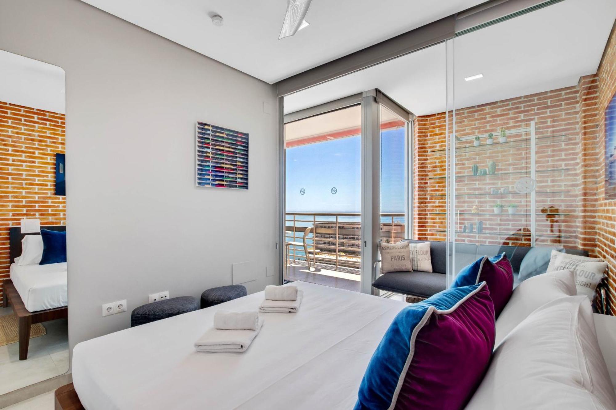Moderno Con Impresionantes Vistas Al Mar * Torremolinos