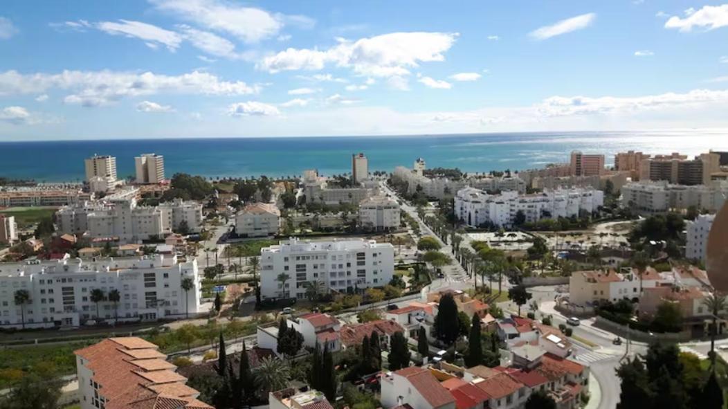 Apartment Estudio I Vistas Mar, Cerca Tren Y Malaga