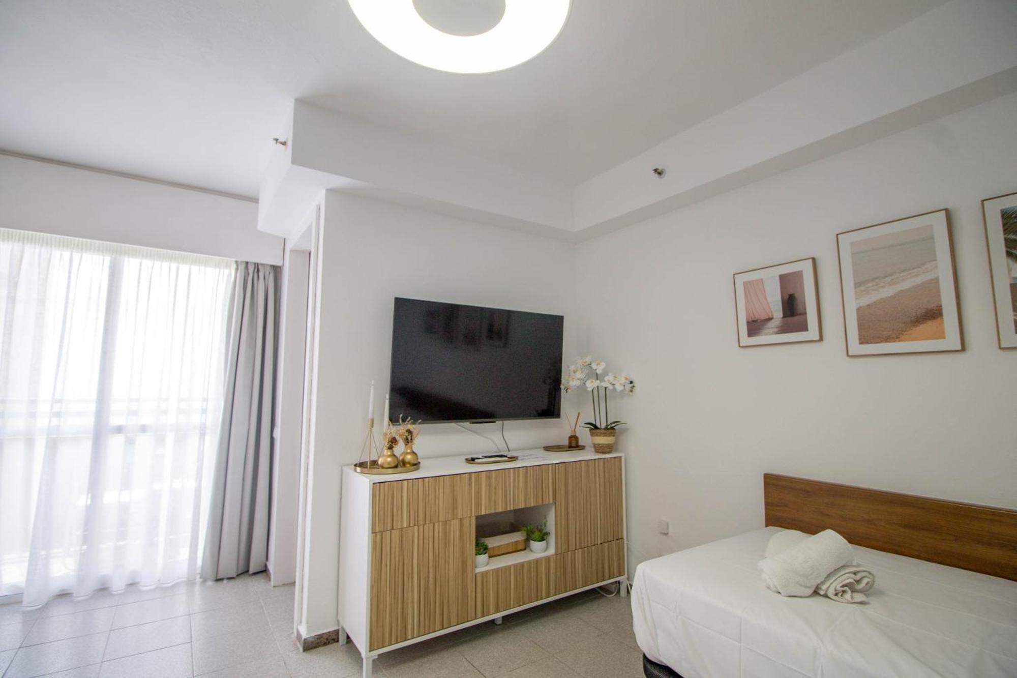 Sol 3711 By Ivi Real Estate *
