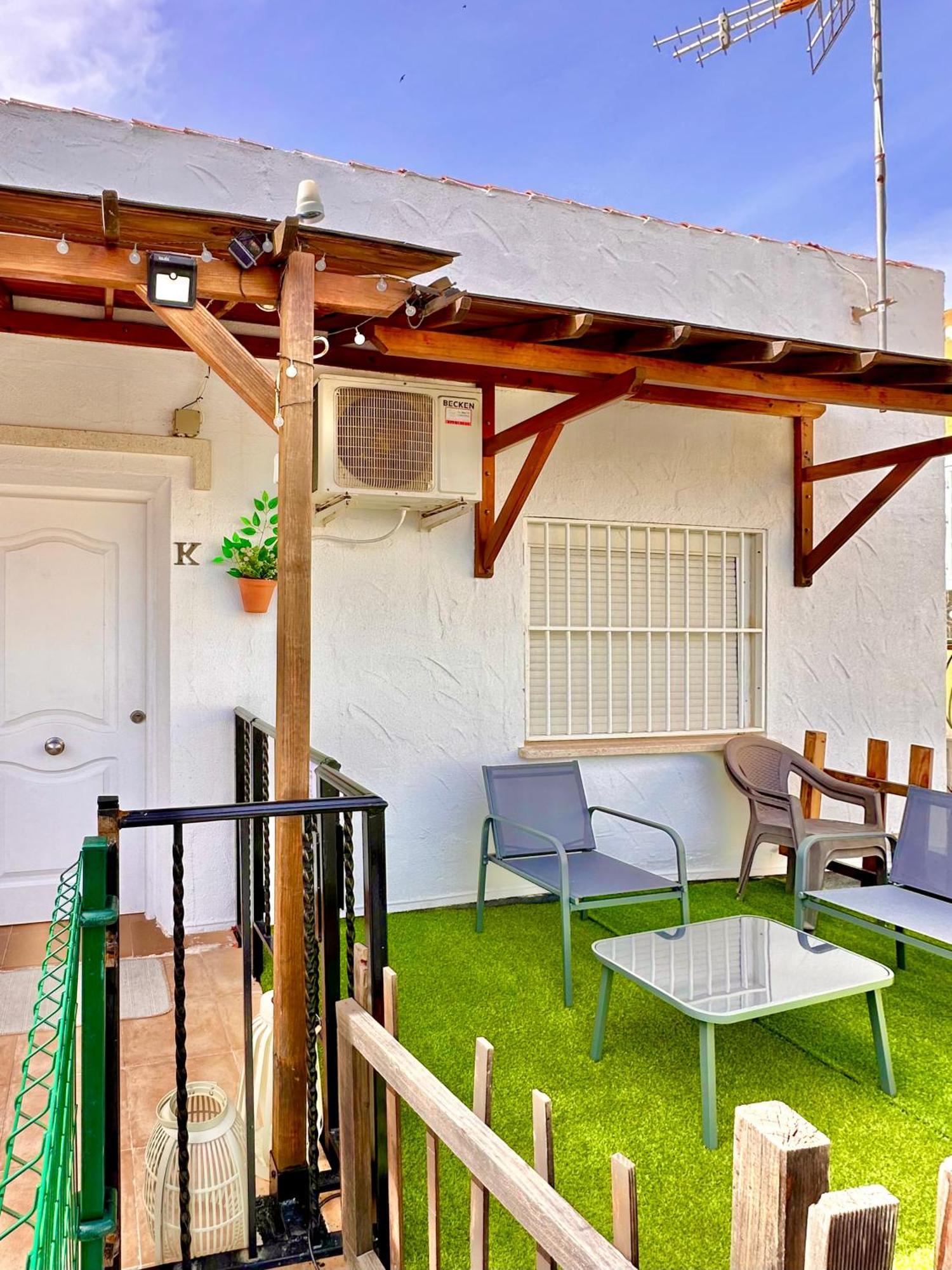 J&k Apartment *