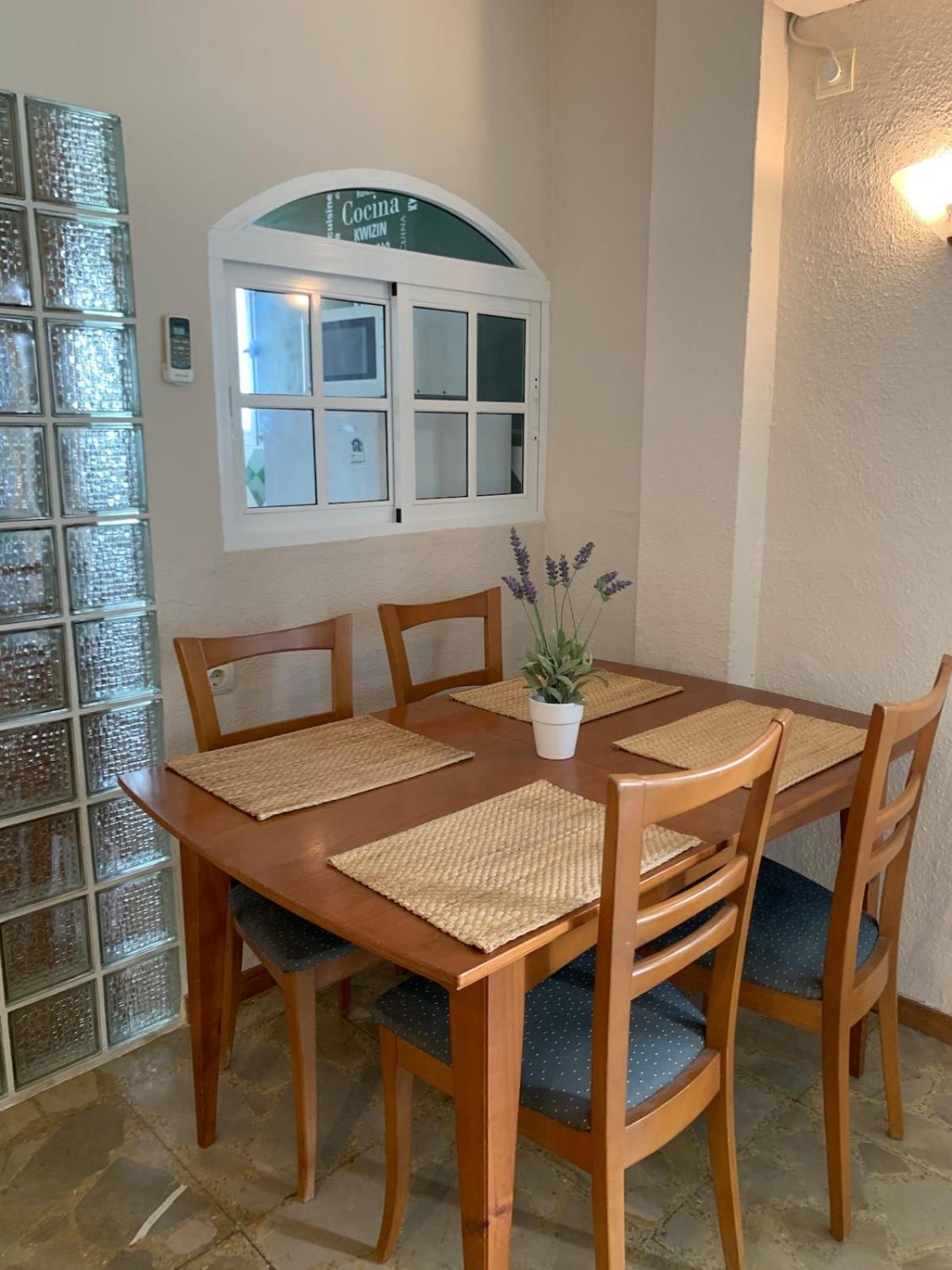Carihuela Beachfront Penthouse, Unique Views Apartment Torremolinos