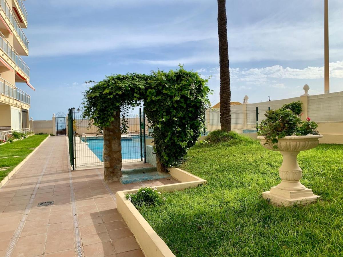 Carihuela Beachfront Penthouse, Unique Views *