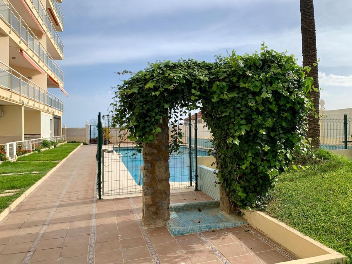 Apartment Carihuela Beachfront Penthouse, Unique Views Torremolinos