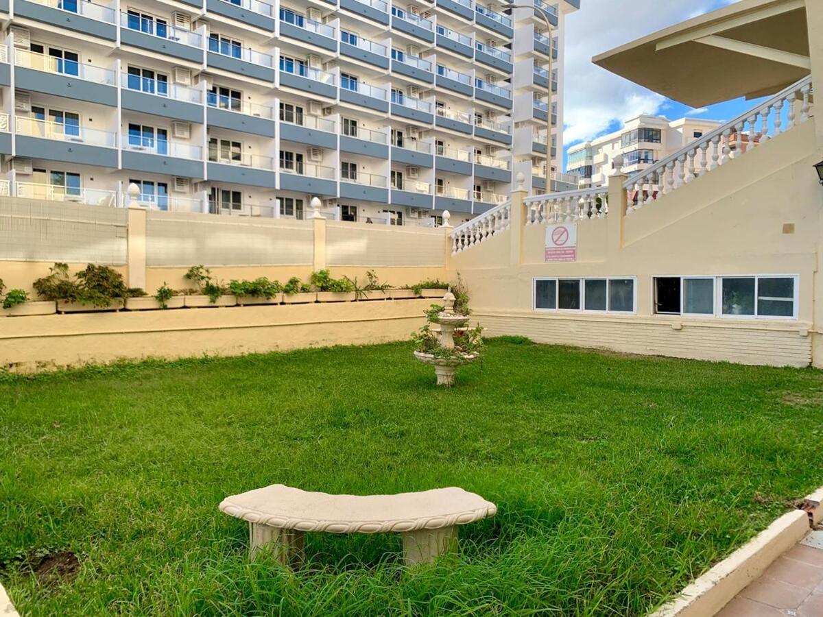 Carihuela Beachfront Penthouse, Unique Views Apartment *