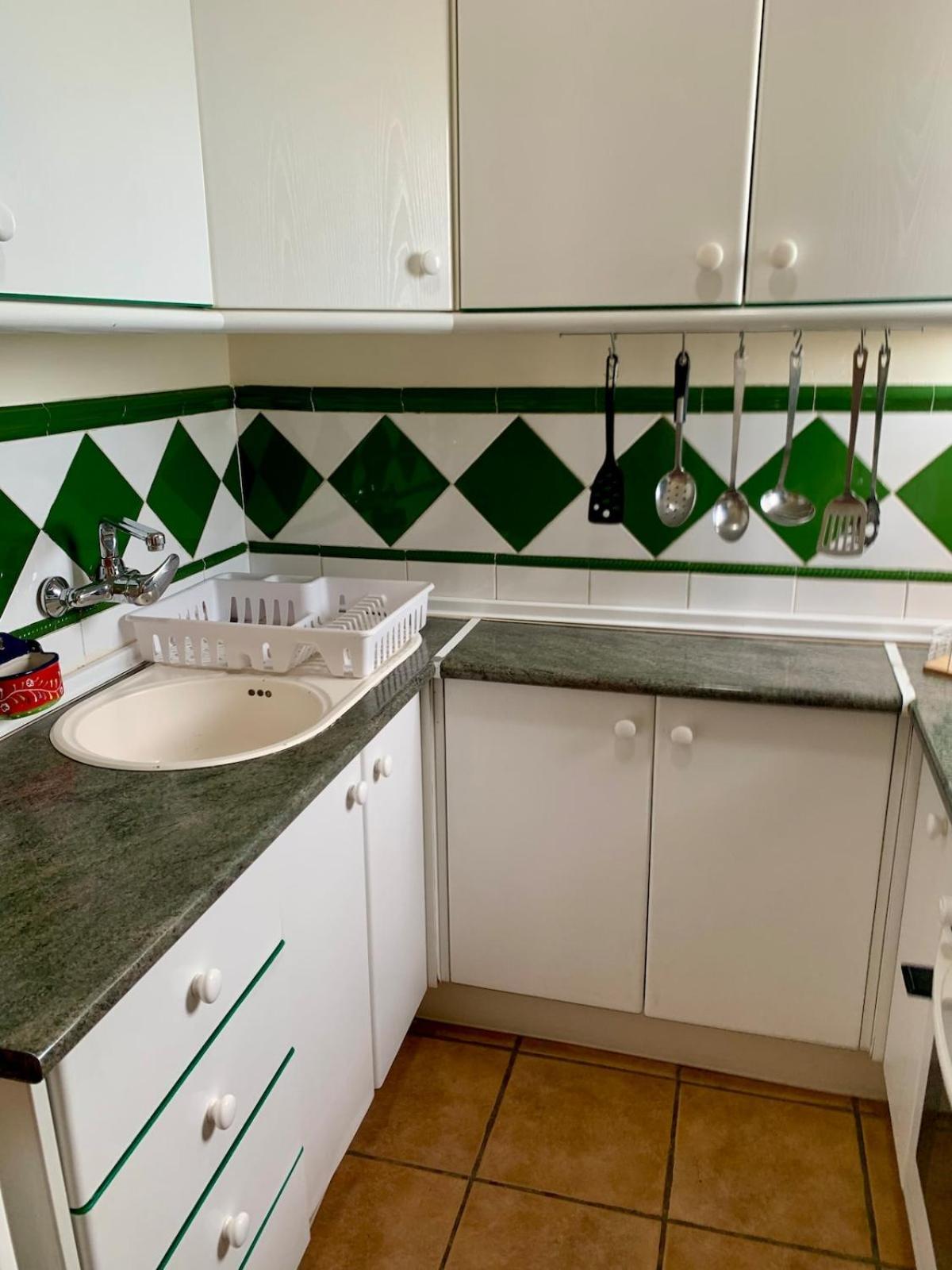 Apartment Carihuela Beachfront Penthouse, Unique Views Torremolinos