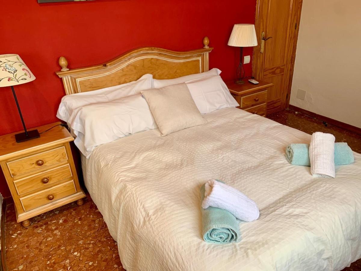 Carihuela Beachfront Penthouse, Unique Views Torremolinos