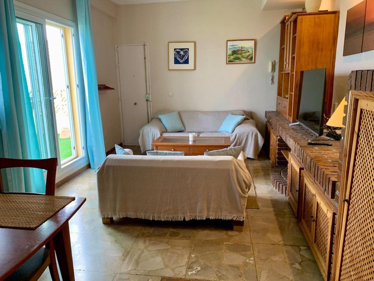 Carihuela Beachfront Penthouse, Unique Views * Torremolinos