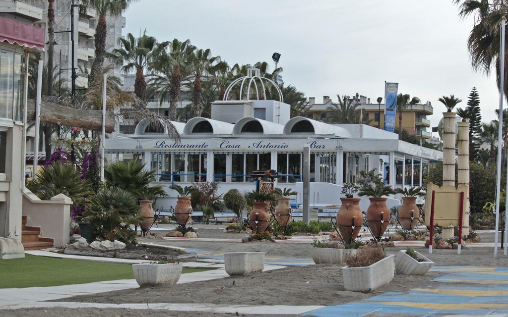 Joy Beach Bed & Breakfast