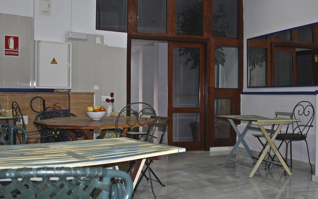 Joy Beach Bed & Breakfast 2*