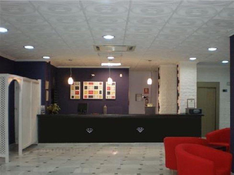 Kristal Hotel