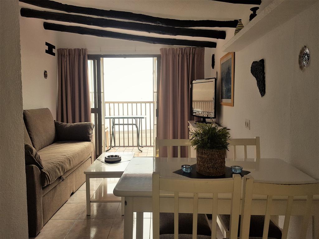 Casa Blanca *
