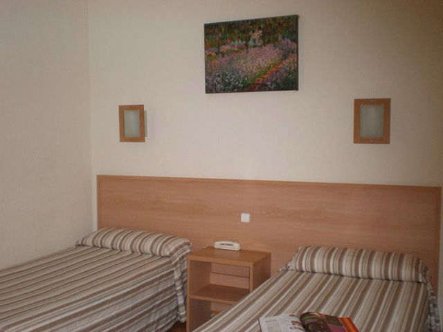 Kristal Hotel 3*