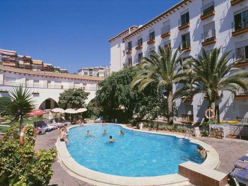 Hotel Lloyd 3*