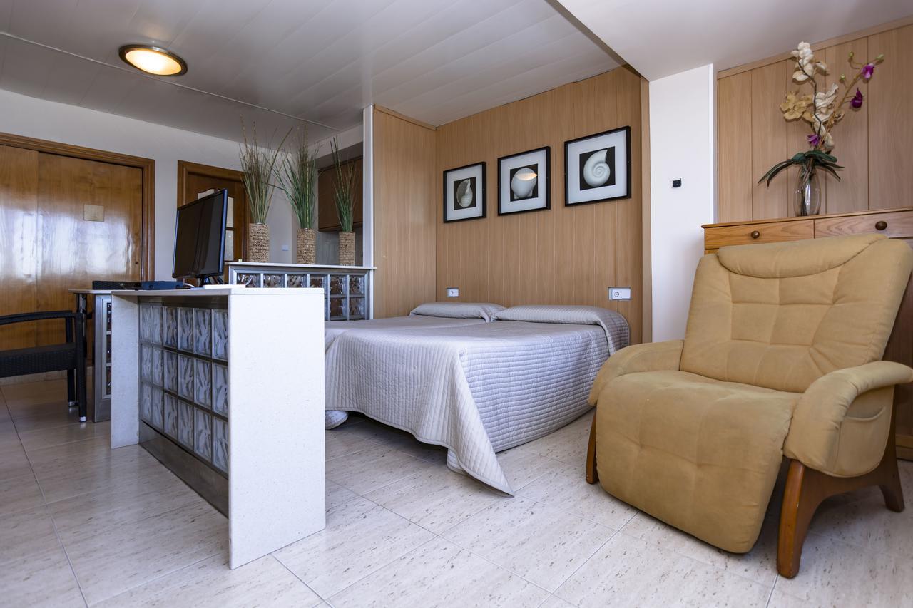 Apartment Carihuela *