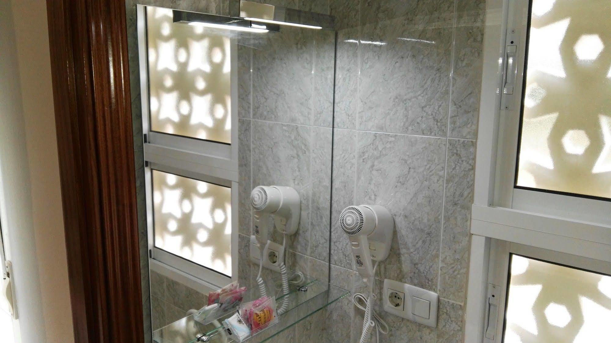 Fan Flat *