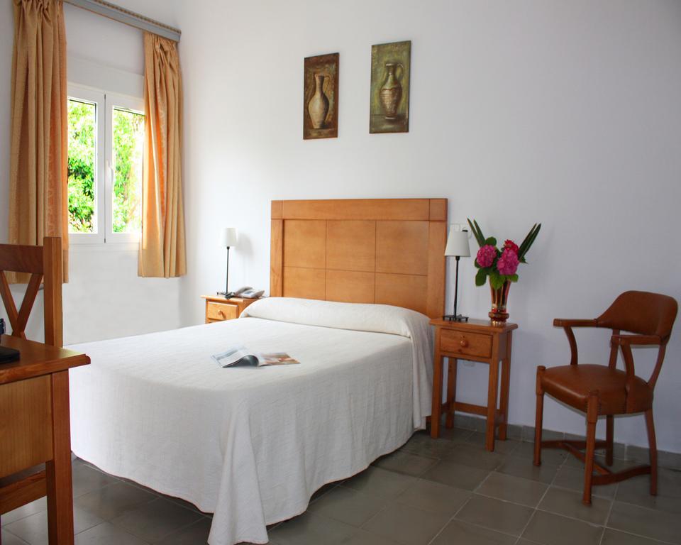 Residencia Miami Hotel Torremolinos