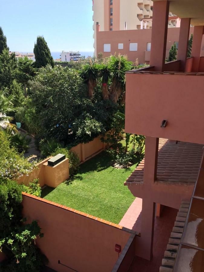 Apartamento Con Piscina En Appartement *