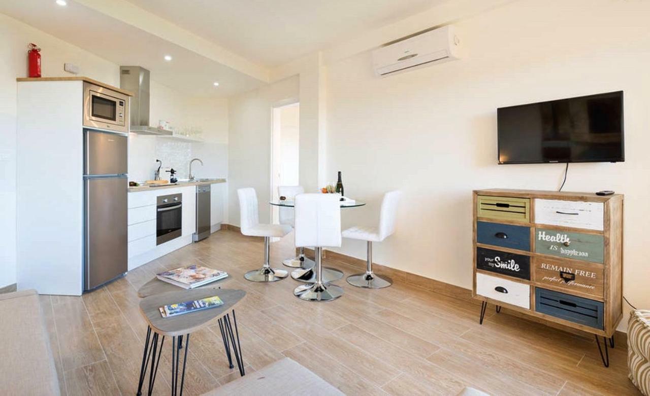 Apartment Club Playa Flores *
