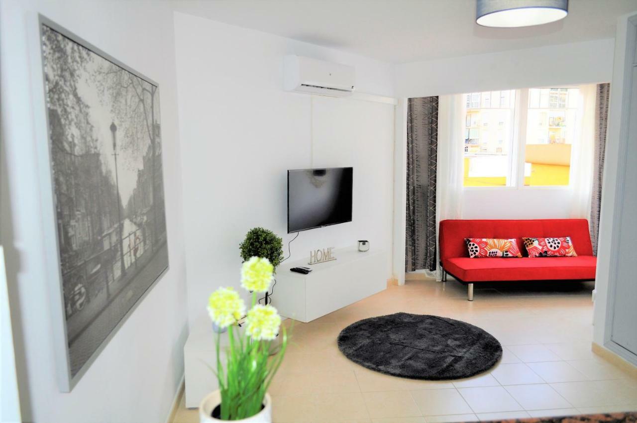 Studio In The Center Of Apartment *