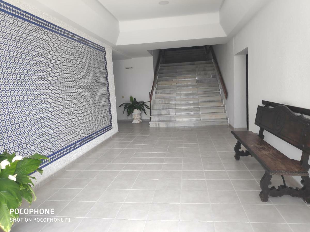 Calle Del Bajondillo Apartment *