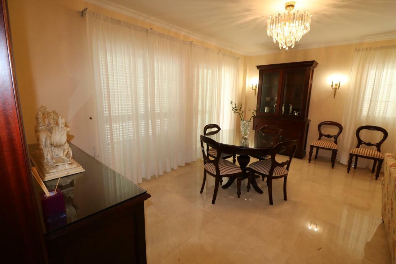 Villa De Lujo En *