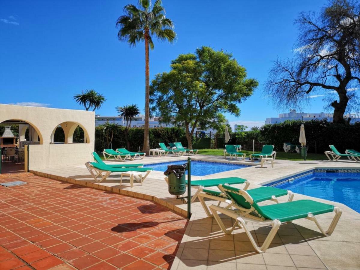Club Playa Flores Apartment