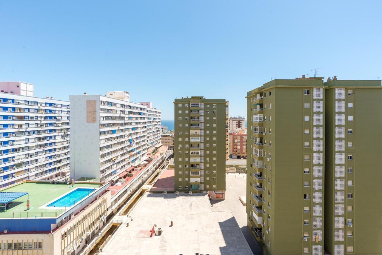 Confortable Estudio Con Terraza, Vistas A La Montana, Mar Y Mas * Torremolinos