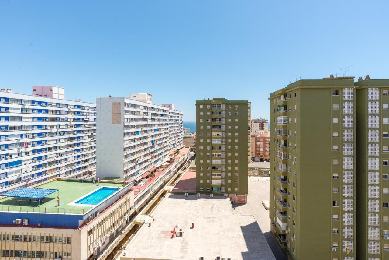 Apartment Confortable Estudio Con Terraza, Vistas A La Montana, Mar Y Mas Torremolinos