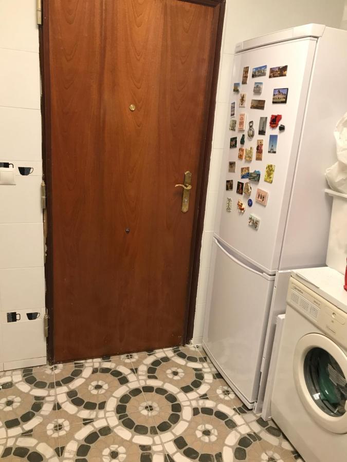 Apartamento Estudio Loft En El Centro Para 3 O 4 Personas Cama Doble Y Sofa Cama Check In A Partir De Las 15 Y 30 Min Pm Y Check Out Hasta Las 11 Y 30 Pm Con Wifi Normalmente No Se Puede Adelantar El Check In Apartment