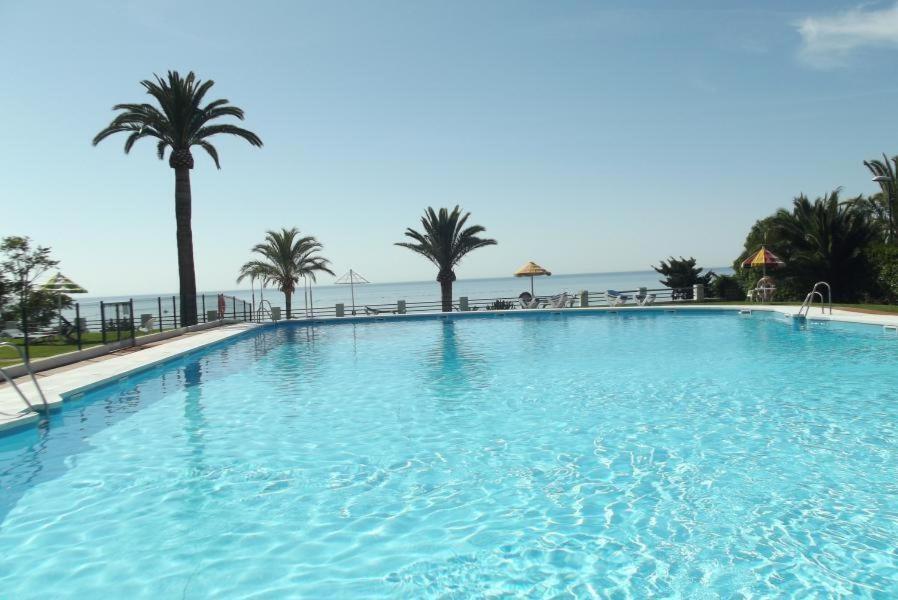 Beachfront Apartment Torremolinos