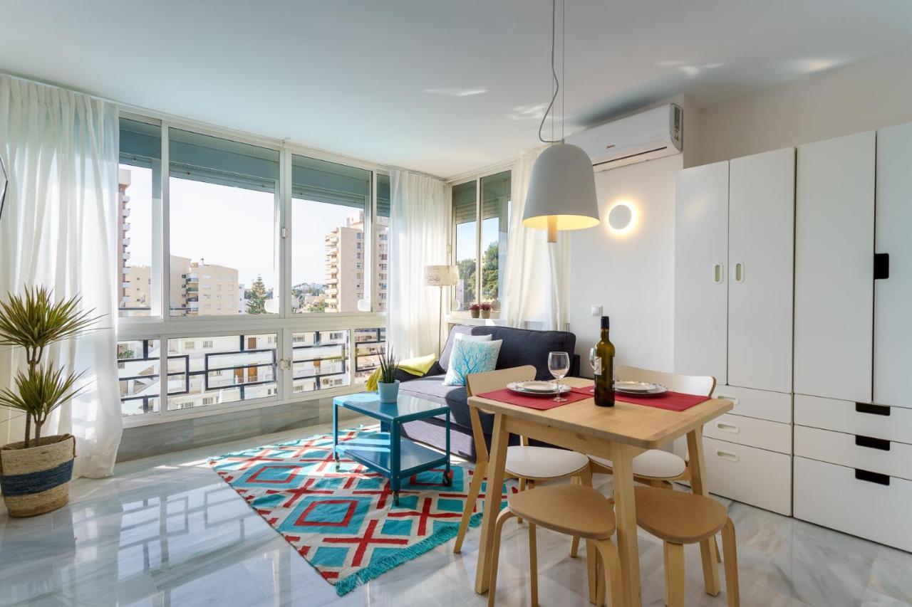Malagasuite Carihuela Seaview