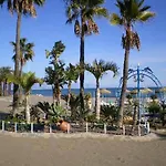 Luxury Duplex- 7 Minutes From The Beach