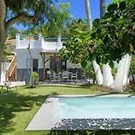 Villa El Ranchito By Seric, 15\' Walking To The Beach