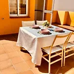 Exclusive And Gorgeous Seefront Studio Apartment!