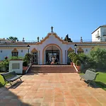 Dona Carlota Gardens, Sea Views, Pool, Restaurant