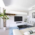 Espectacular Bajo Con Jardin En 1ª Linea De Playa
