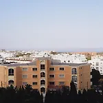 Apartamento With Sea Views